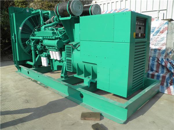 宁明出租发电机 发电机组厂家：柴油发电机组的控制屏的作用是什么？