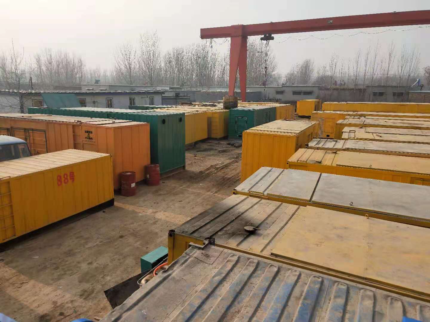 宁明租赁发电机-灰尘、风沙对柴油发电机组造成哪些不良影响？