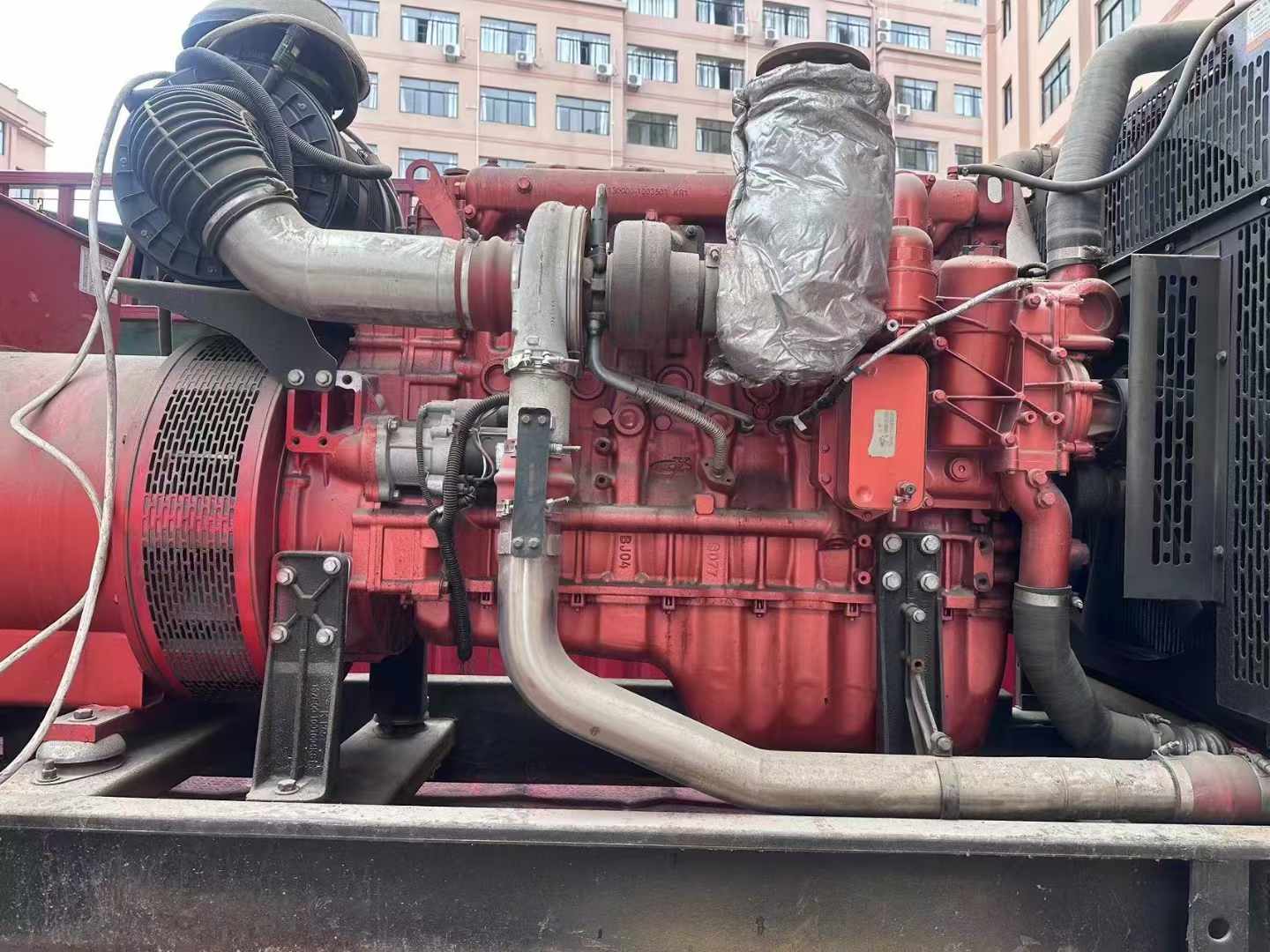 宁明如何选择适合 600kW 柴油发电机组的过载保护器？